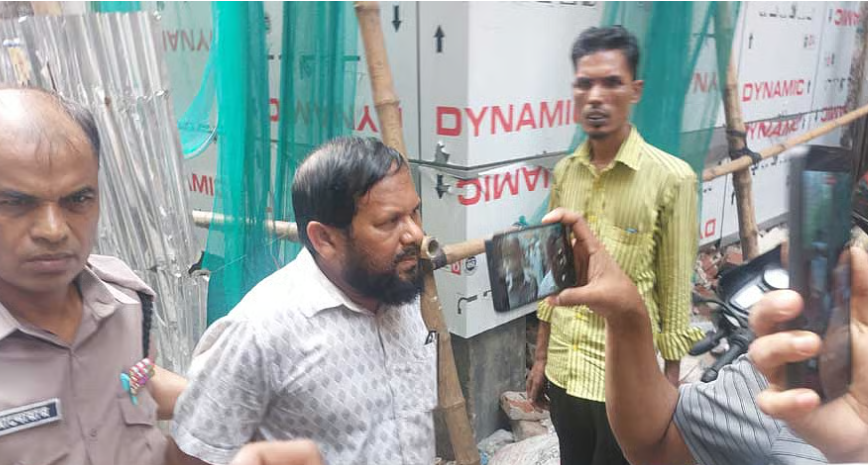 নিউ গিনি আবাসনে ভাঙচুর-লুট: জামায়াত এমপির জামাতা মিজানুরসহ তিনজনের ৩ দিনের রিমান্ড