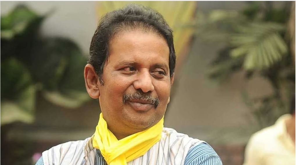 মায়ের কবরে সমাহিত হবেন শিশুসাহিত্যিক আমীরুল ইসলাম
