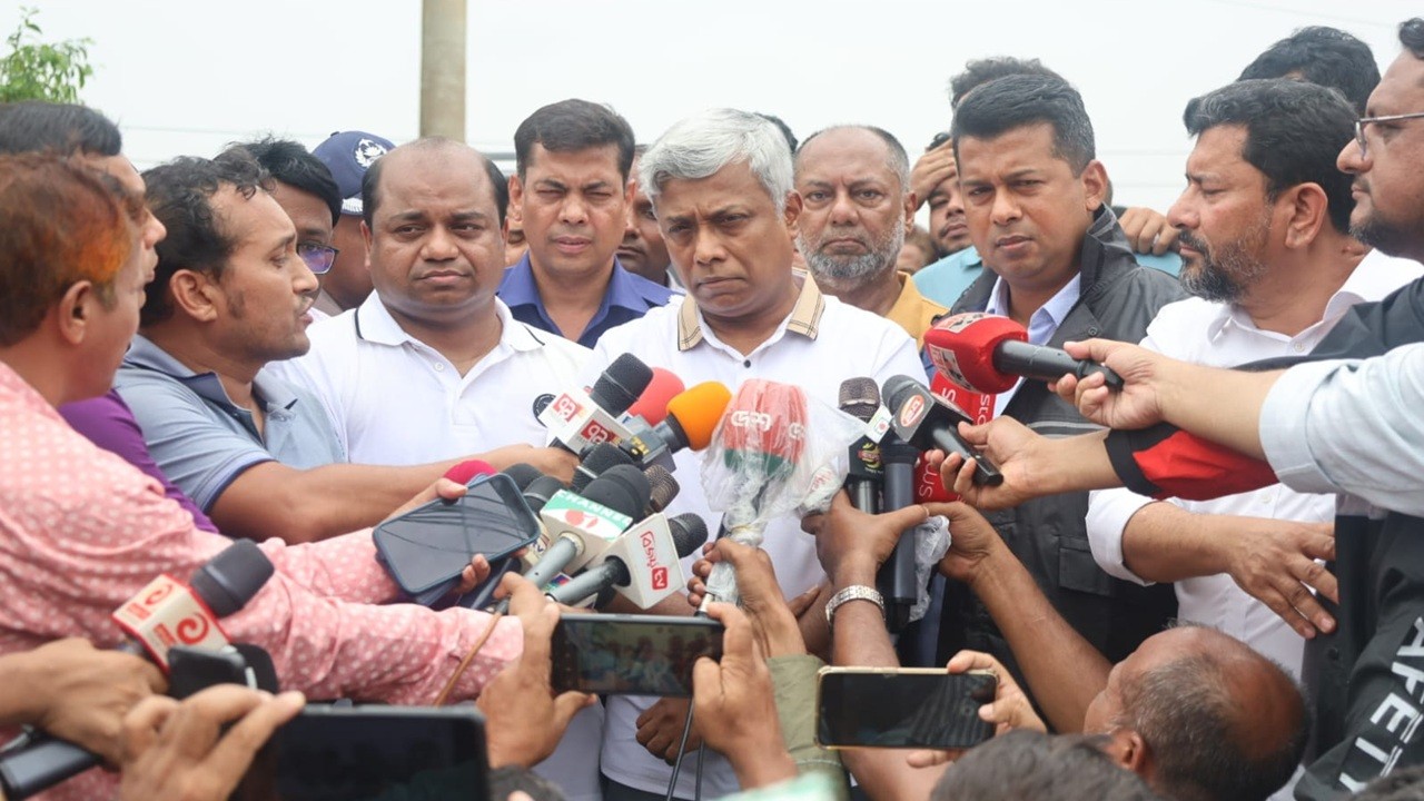 বন্যায় ক্ষতিগ্রস্তদের পুনর্বাসনে সরকারি সহায়তা দেওয়া হবে: প্রতিমন্ত্রী অমিত