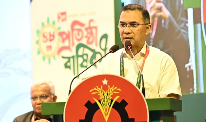 কিছু রাজনৈতিক দল ও ব্যক্তি বিভ্রান্তির মাধ্যমে অরাজকতা সৃষ্টির পাঁয়তারা করছে: প্রধানমন্ত্রী