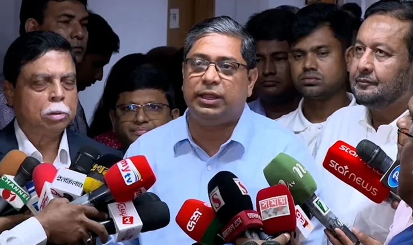 বৈধভাবে বছরে ১০ হাজার শ্রমিক ইতালিতে যাওয়ার সুযোগ আছে : মীর শাহে আলম