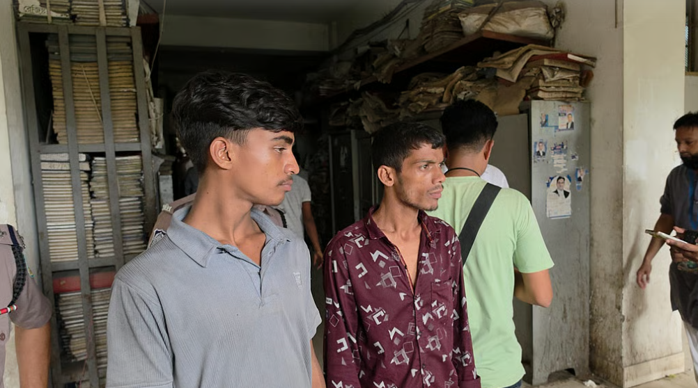 এক্সপ্রেসওয়েতে লাশ: সুপারভাইজার-সহকারীর ‘স্বীকারোক্তি’, চালক রিমান্ডে