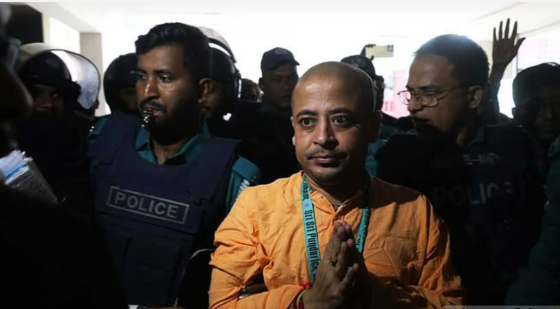 মায়ের মৃত্যু: ৫ ঘণ্টার জন্য ‍মুক্তি পাচ্ছেন চিন্ময় দাস