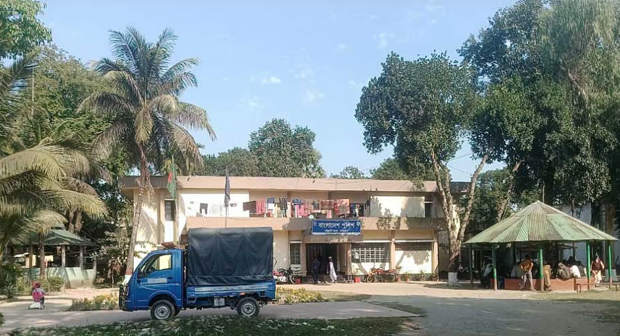 কুড়িগ্রামে ট্রাকচাপায় অটোরিকশার ৫ যাত্রী নিহত