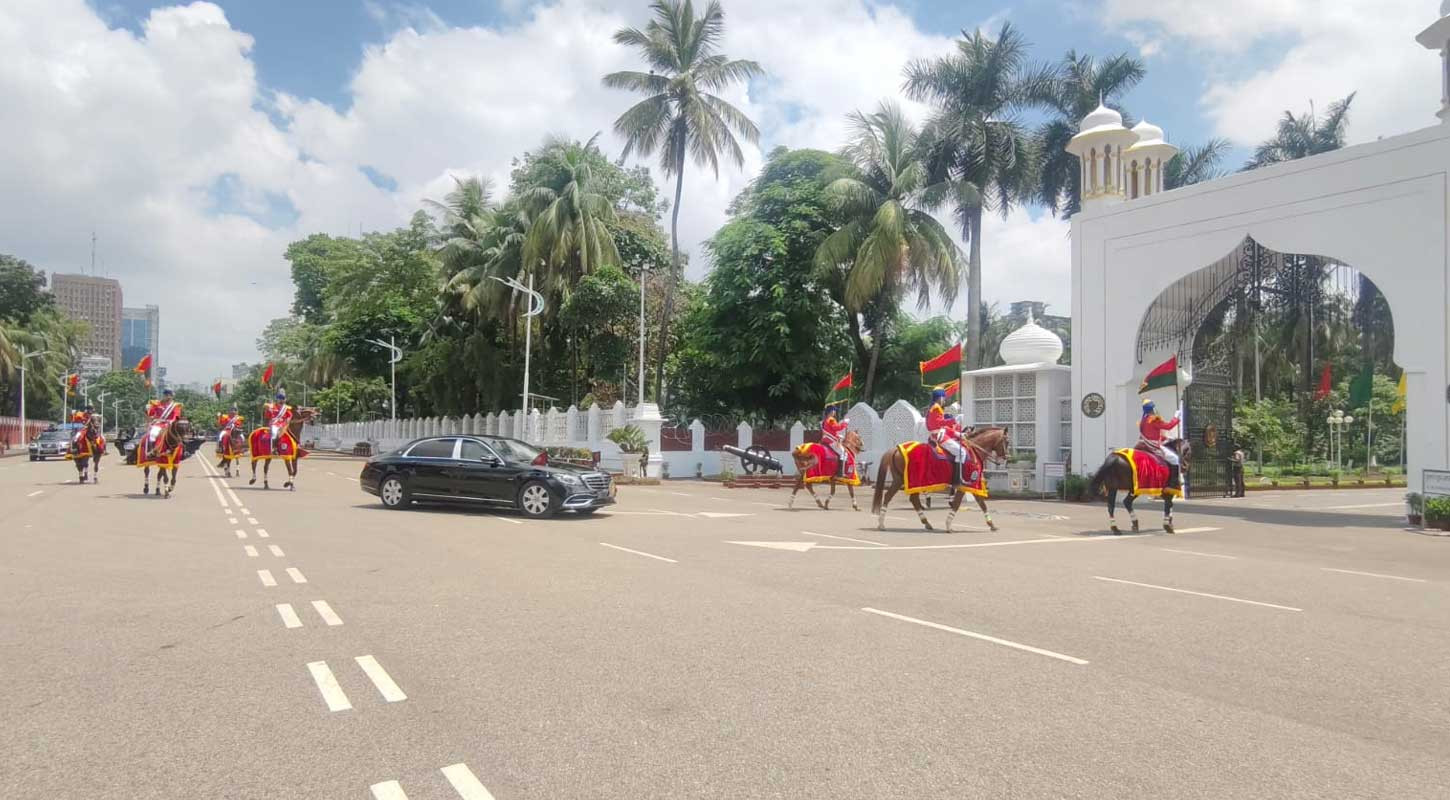বঙ্গভবনে উঠলেন রাষ্ট্রপতি মির্জা ফখরুল