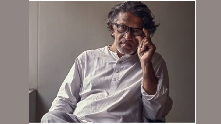 কোরআনের ভুল ধরতে এসে নিজেই ‘আত্মসমর্পণ’ করলেন নায়ক!