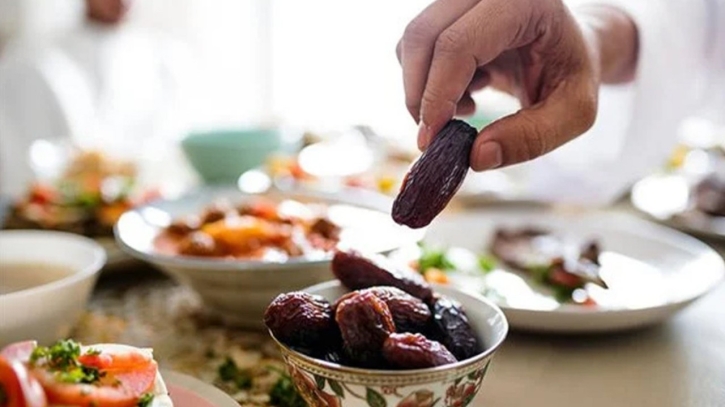 অর্থ ও উচ্চারণসহ ইফতারের দোয়া