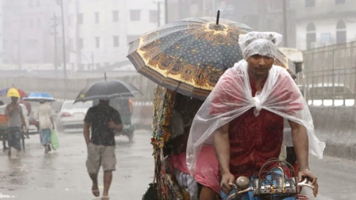সারা দেশে শীতে বৃষ্টি,জনজীবন স্থবির