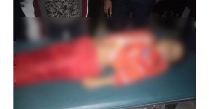 বোতলে চা আছে ভেবে বিষ পান, শিশুর মৃত্যু!