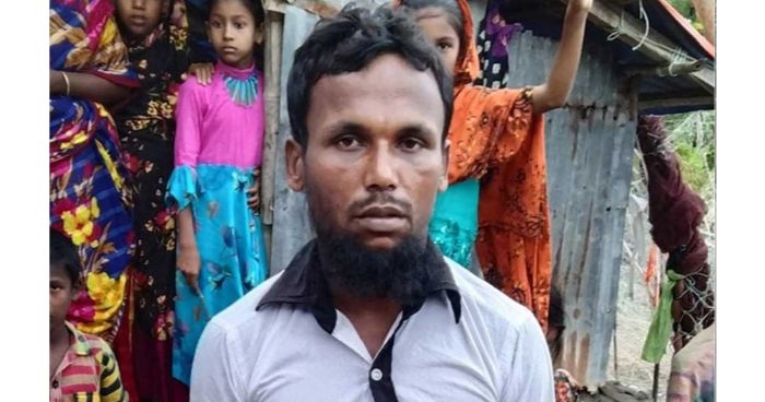 ত্রাণের আশায় ৩৩৩ নম্বরে ফোন দিয়ে জুটল পিটুনি!