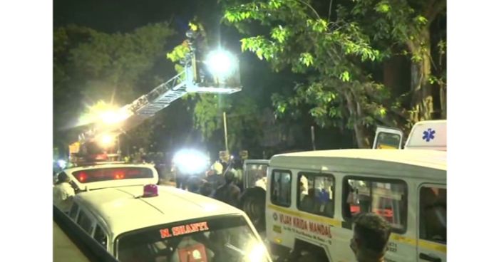 মুম্বাইয়ে করোনা হাসপাতালে আগুন, দুই রোগীর মৃত্যু