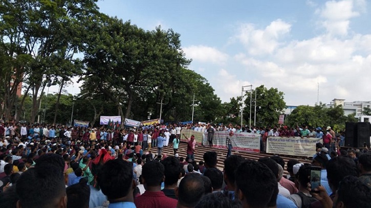 সংকট নিরসনে উদ্যোগ নেই, আন্দোলন চালিয়ে যাওয়ার ঘোষণা