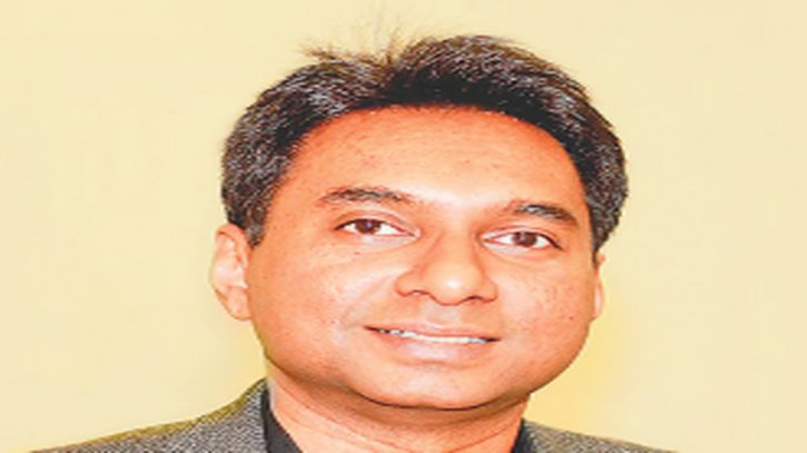 আত্মতৃপ্তির সুযোগ নেই