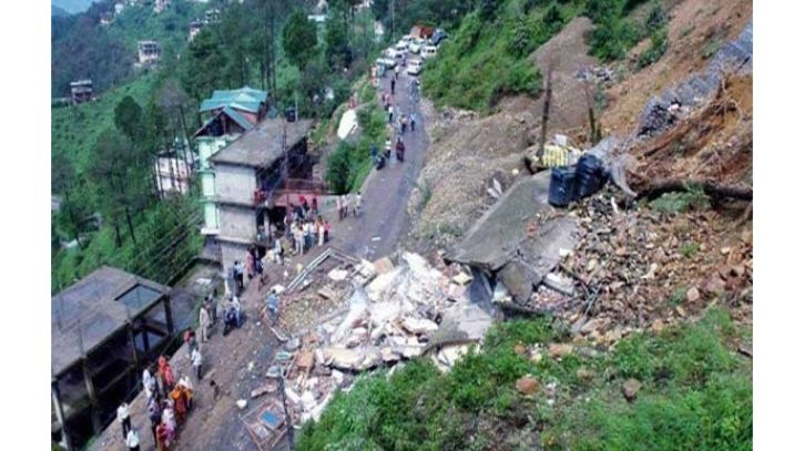 নেপালে ভূমিধসে মৃত বেড়ে ২২, আহত ১০
