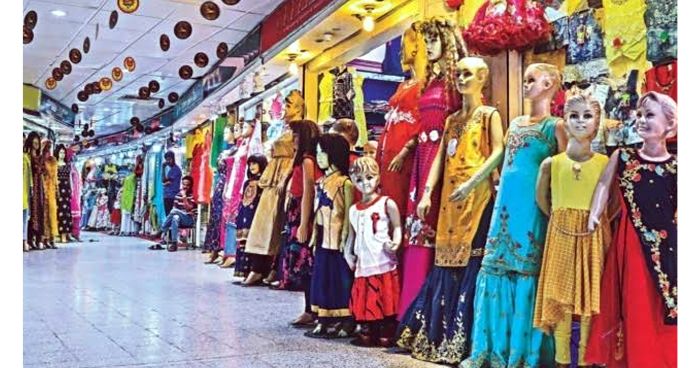 আগামী বৃহস্পতিবার থেকে খোলা শপিংমল ও দোকানপাট