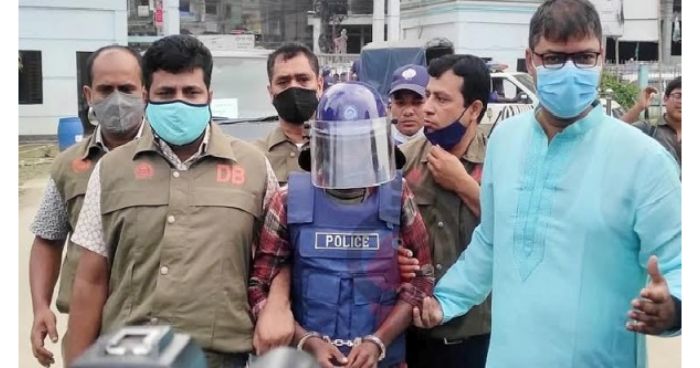 জিজ্ঞাসাবাদে গুরুত্বপূর্ণ তথ্য দিলেন ইকবাল