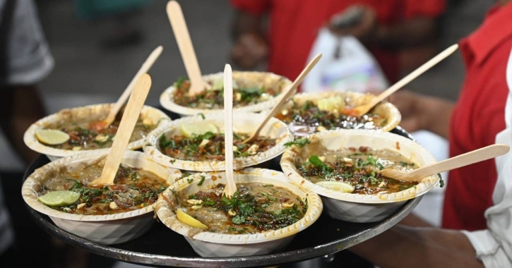ইফতার আয়োজনে সমাদৃত হায়দারাবাদি হালিম