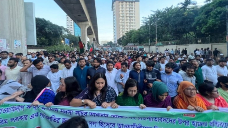 নিউইয়র্কে এনসিপির সদস্য সচিব আখতারের উপর হামলার প্রতিবাদ