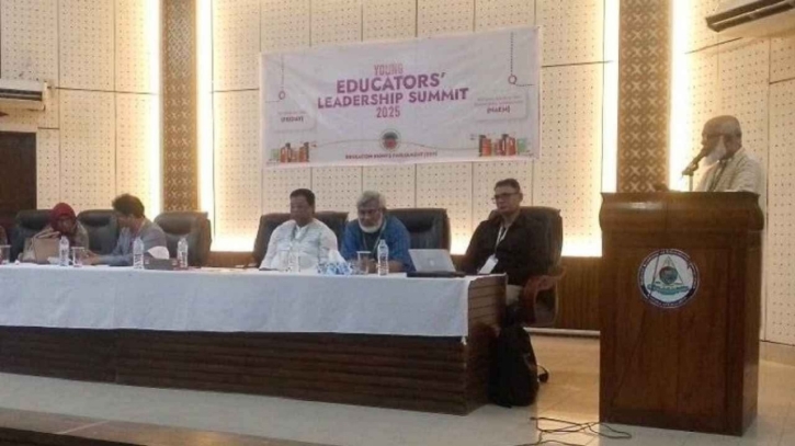 অভিভাবকরা স্কুল বাদ দিয়ে কওমি মাদরাসার দিকে ঝুঁকছেন’