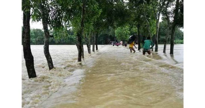 তিস্তায় পানি বাড়ছে,আতঙ্কিত ৬৩ চরের মানুষ