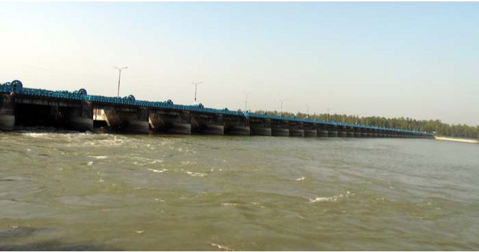 লালমনিরহাটে বিপদসীমার নিচে তিস্তার পানি