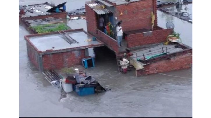 ভারতের আসাম-মেঘালয়ে বন্যায় মৃতের সংখ্যা বেড়ে ৪২