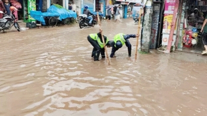 জলাবদ্ধতা মোকাবিলায় দক্ষিণ সিটিতে রেসপন্স টিম, চালু নিয়ন্ত্রণকক্ষ