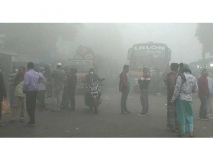 দৌলতদিয়া-পাটুরিয়ায় ফেরি ও লঞ্চ চলাচল বন্ধ