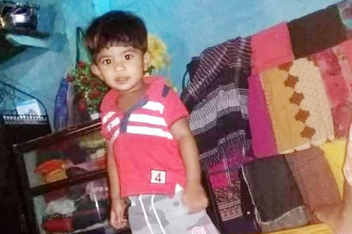 নিখোঁজের ৩ দিন পর শিশুর লাশ মিলল সেপটিক ট্যাংকে