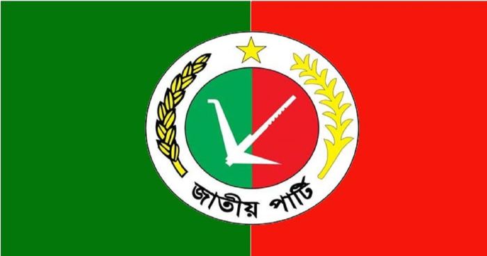 নিথর হয়ে পড়েছেন বেগম রওশন এরশাদ