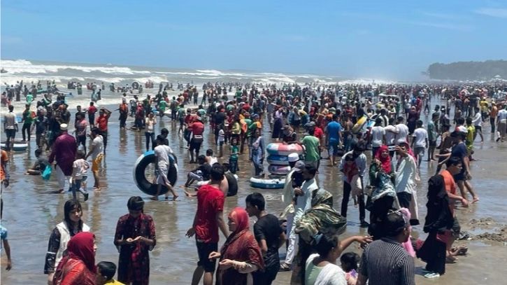 ফের সমুদ্র সৈকতে গোসলে নেমে পর্যটকের মৃত্যু