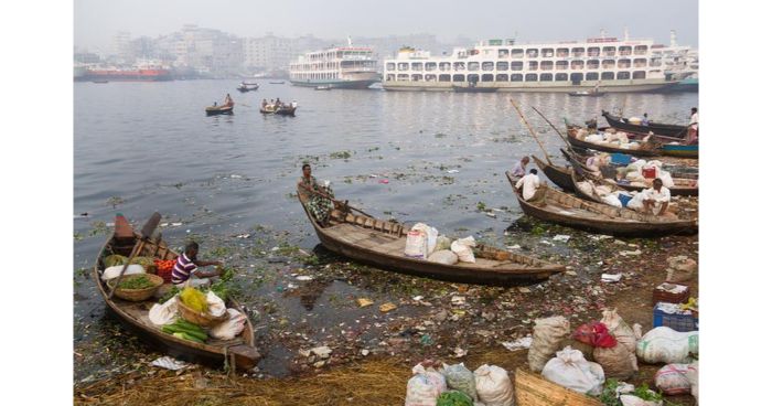 বিশ্বে বাস অযোগ্য শহরের তালিকায় চতুর্থ ঢাকা