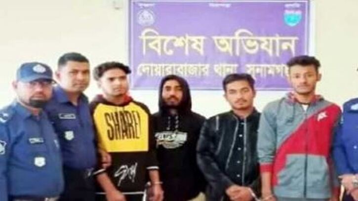 সুনামগঞ্জে হিন্দুদের বাড়িঘরে হামলার অভিযোগে গ্রেপ্তার ৪