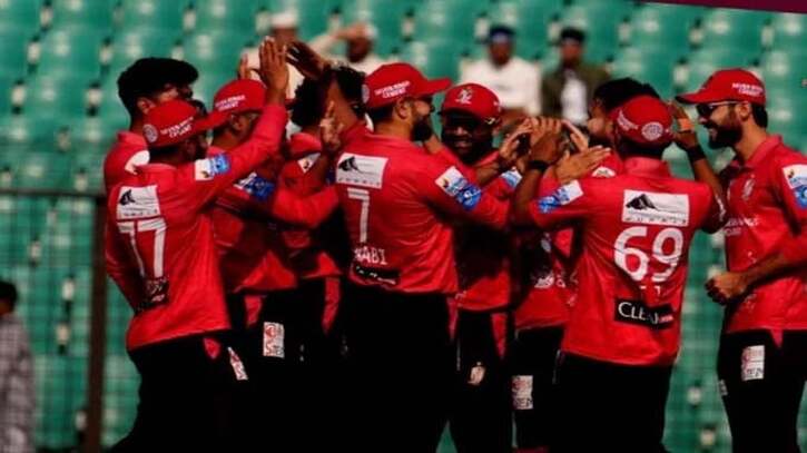 চট্টগ্রামকে হারিয়ে বিপিএলে টানা দ্বিতীয়বার চ্যাম্পিয়ন বরিশাল