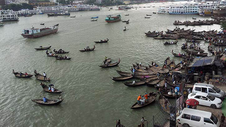বুড়িগঙ্গা ও ধলেশ্বরী নদীর দূষণ ঠেকাতে দ্রুত ব্যবস্থা নেওয়ার সুপার