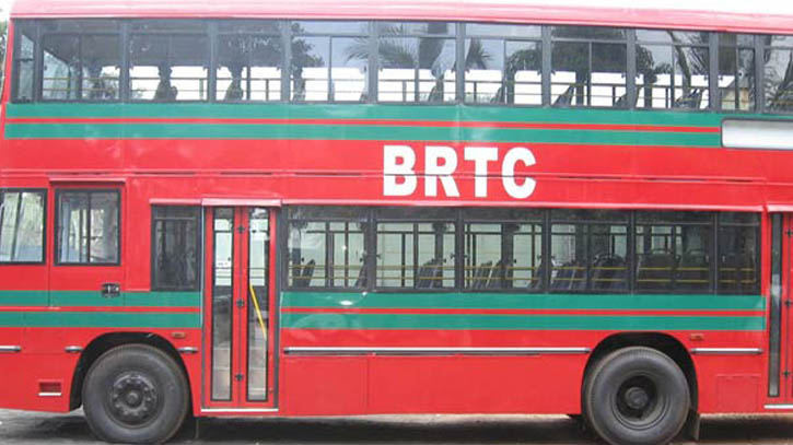 রাজধানীতে বাস কম, ভোগান্তিতে যাত্রীরা