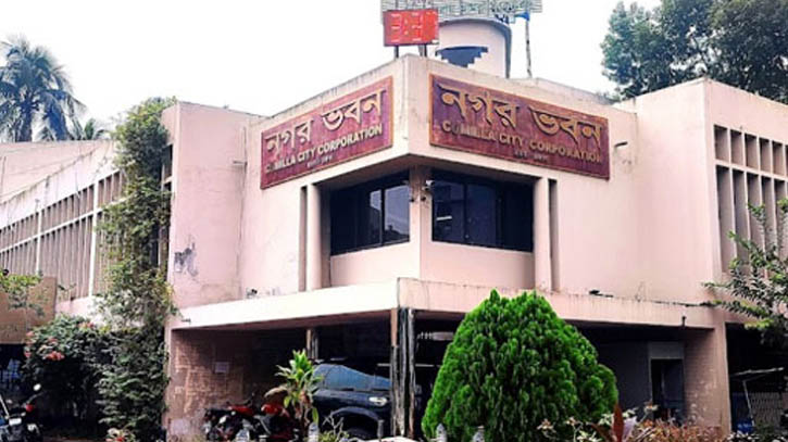 জীবন্ত ঘোড়া নিয়ে প্রচারণা, কুসিক মেয়র প্রার্থীর জরিমানা 