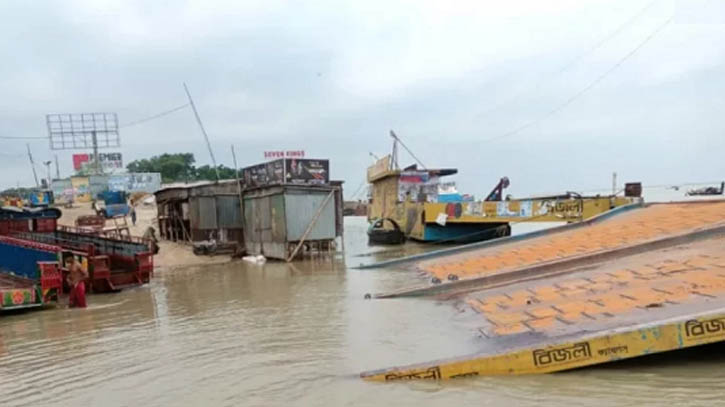 ১৬ ঘণ্টা পর দৌলতদিয়ার ফেরিঘাট চালু