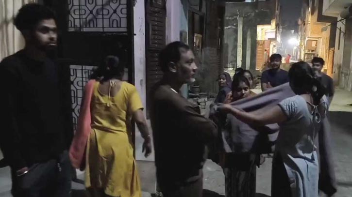 ৪.২ মাত্রার ভূমিকম্পে কাঁপল দিল্লি