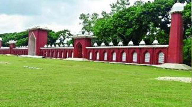 দিনাজপুরে দেশের বৃহত্তম ঈদ জামাতের প্রস্তুতি