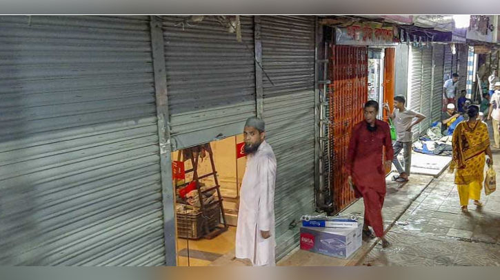 বিদ্যুৎ সাশ্রয়ে রাত ৮টার মধ্যে দোকানপাট বন্ধের সিদ্ধান্ত
