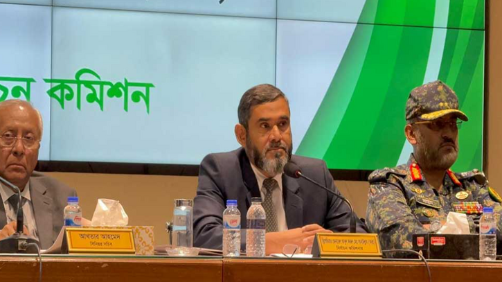 সার্বিক আইনশৃঙ্খলা পরিস্থিতি নিয়ন্ত্রণে, বিঘ্নিত করলে ব্যবস্থা