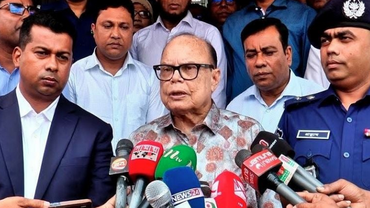 টিসিবির ভুয়া কার্ড বাতিল করে নতুন ‘স্মার্টকার্ড’ দেওয়া হবে