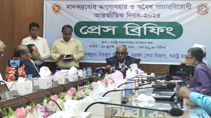 `কোটা আন্দোলনে জানমাল অনিশ্চয়তায় পড়লে পুলিশ বসে থাকবে না`