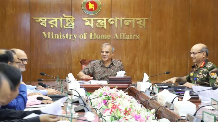 ঈদে ঘরমুখো যাত্রীদের নিরাপত্তায় পর্যাপ্ত ব্যবস্থা গ্রহণ করা হয়েছে
