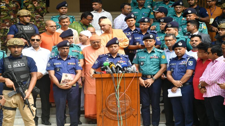 ছিনতাই, মাদক, চাঁদাবাজি প্রতিরোধে সাঁড়াশি অভিযান : আইজিপি