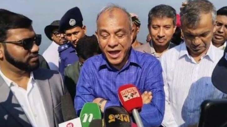 শিক্ষার্থীদের কঠোরভাবে দমন করতে চাই না : স্বরাষ্ট্র উপদেষ্টা