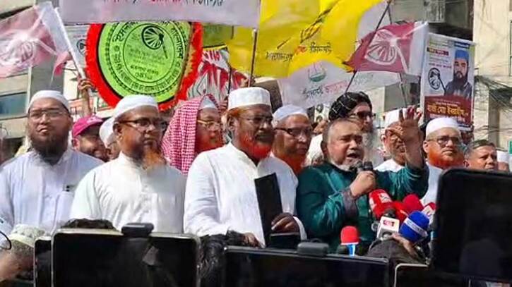 প্রয়োজনে ‘আঙুল বাঁকা করার’ হুমকি জামায়াতের