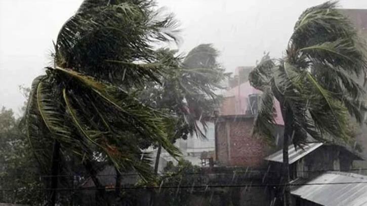 ১১ অঞ্চলে ৮০ কিমি বেগে ঝড়ের শঙ্কা