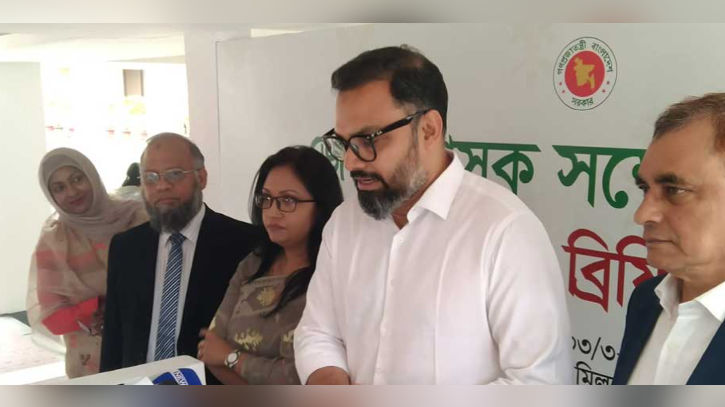 `খেলার মাঠ, স্টেডিয়ামে কোনো মেলা বসতে দেওয়া হবে না`
